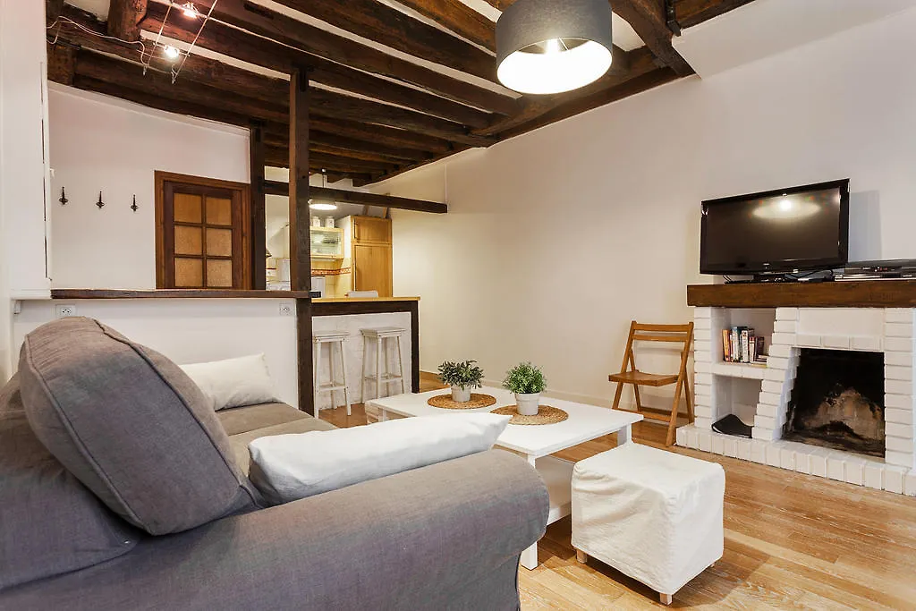 Apartment Saint Jacques Notre Dame De Paris
